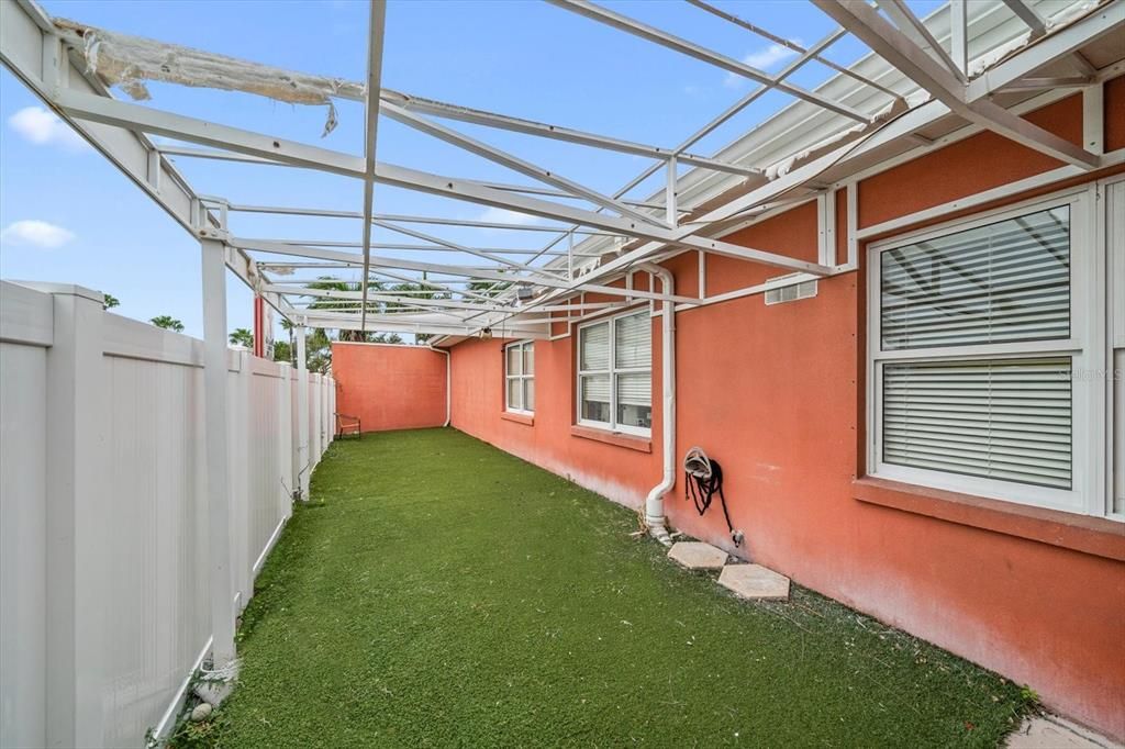 Backyard, Exterior