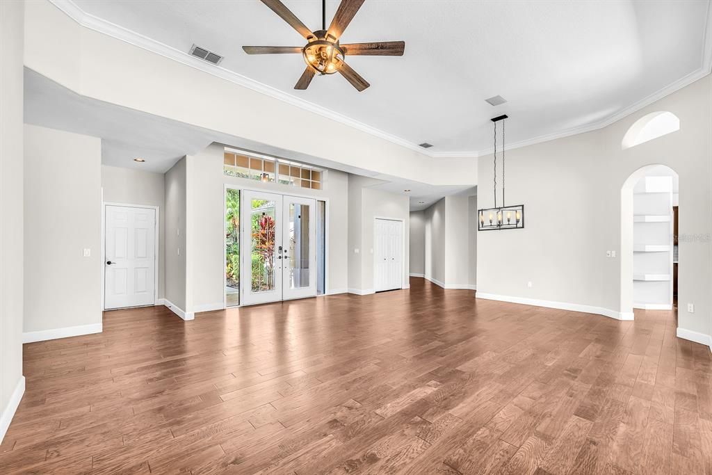 Empty room, Interior, Pendant Lights, Recessed Lighting, Wood Texture Flooring