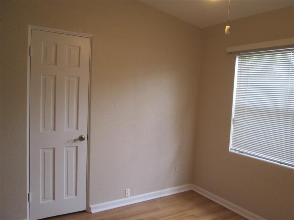Empty room, Interior, Pendant Lights, Wood Texture Flooring