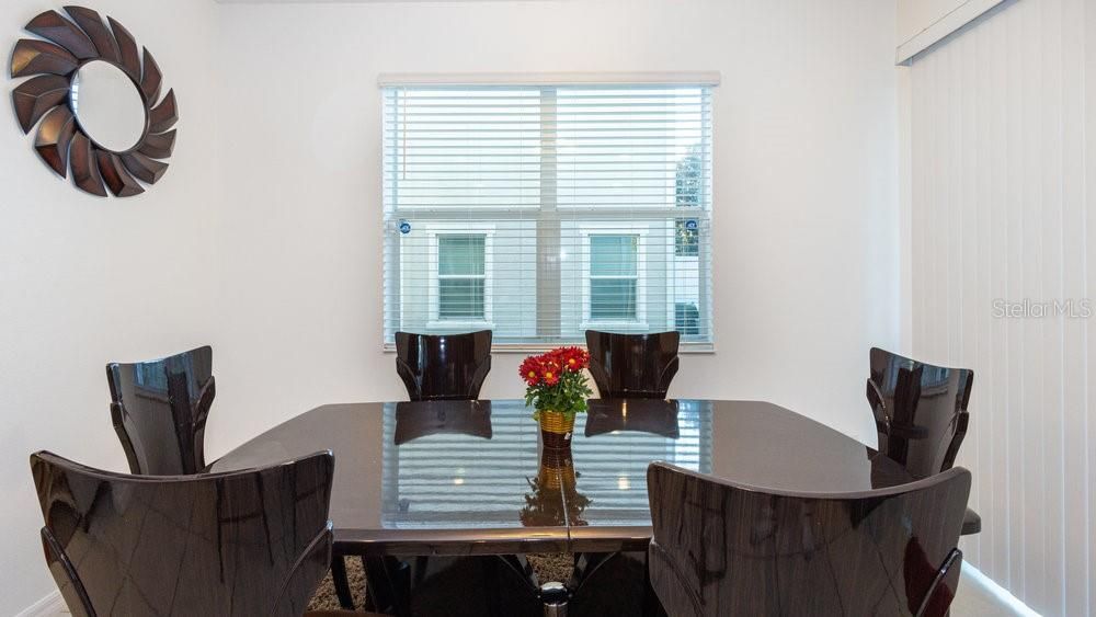 Dining room, Interior