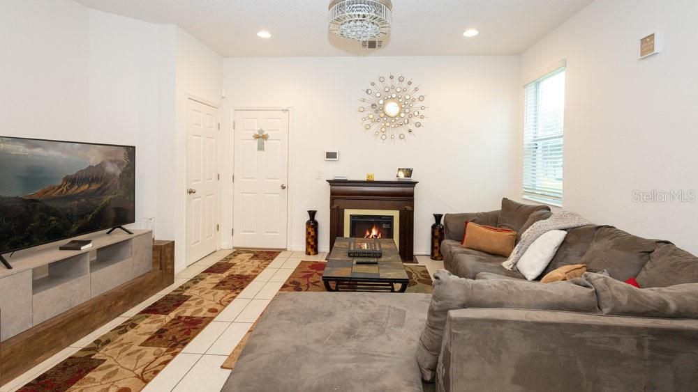Fireplace, Interior, Living room, Recessed Lighting