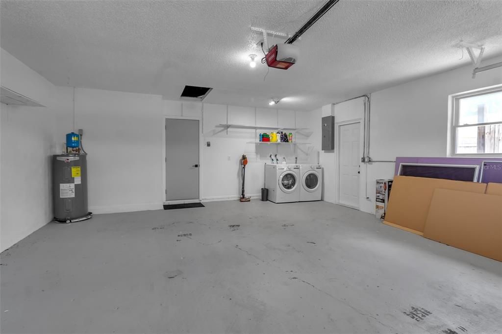 Garage, Interior, Washer