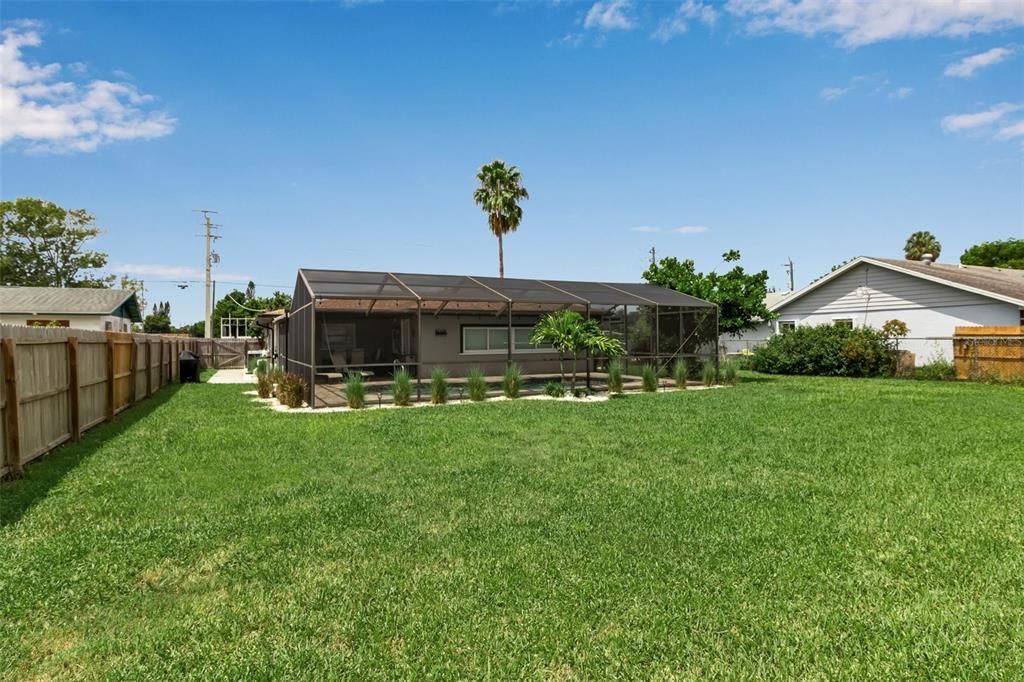Backyard, Exterior