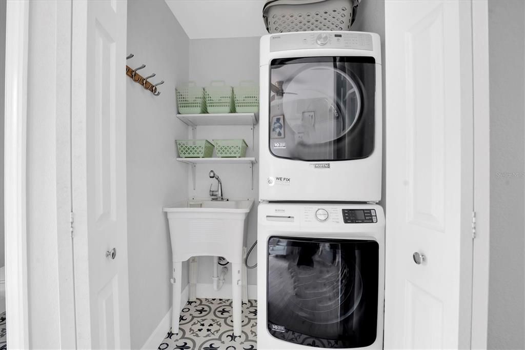 Interior, Utility Closets, Washer