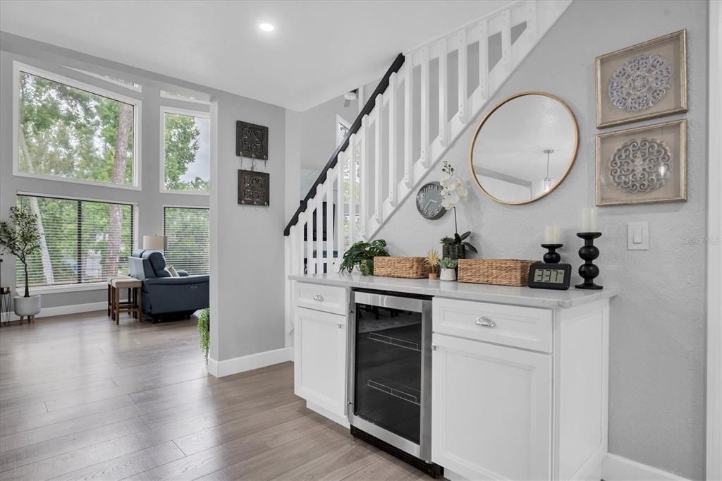 Interior, Recessed Lighting, Wood Texture Flooring