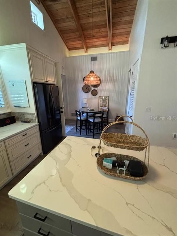 Dining room, Interior, Kitchen, Pendant Lights, Wooden Beams, Wooden Ceilings