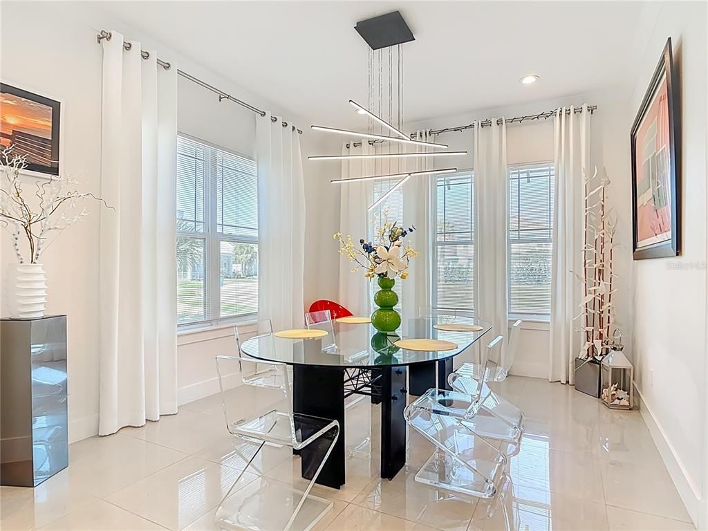 Dining room, Interior, Pendant Lights, Recessed Lighting