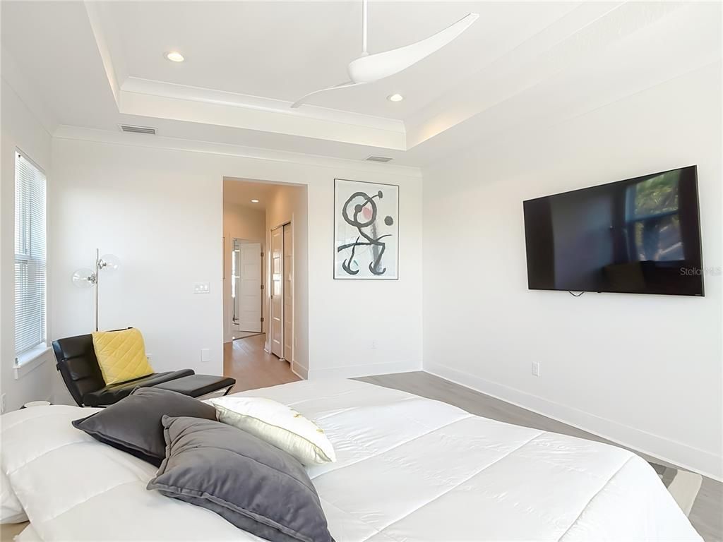 Interior, Recessed Lighting