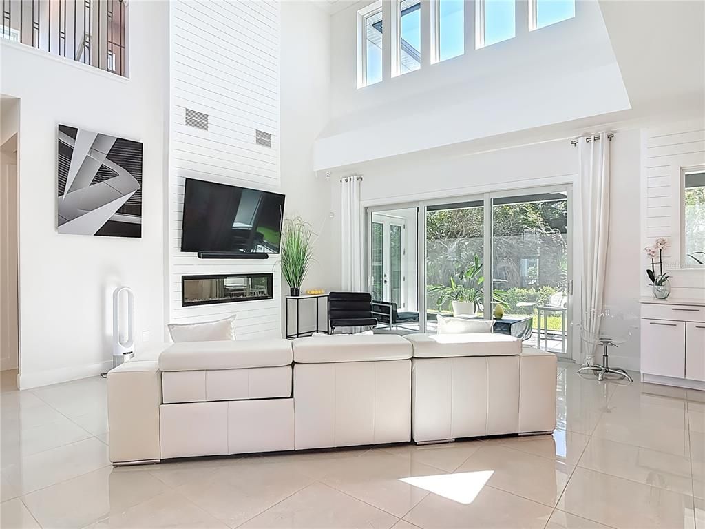 Fireplace, Interior, Living room