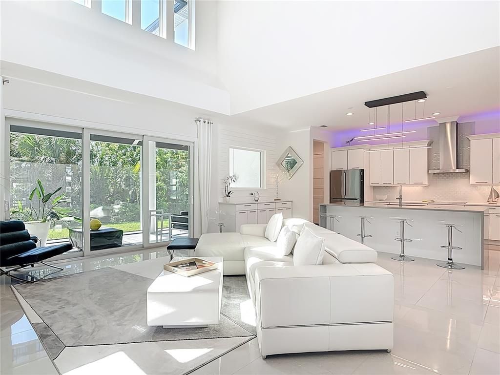 Interior, Kitchen, Living room, Pendant Lights, Recessed Lighting