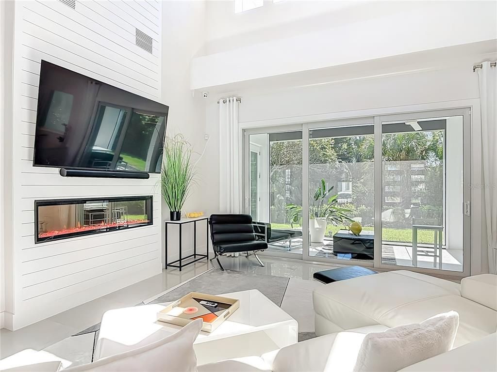 Fireplace, Interior, Living room