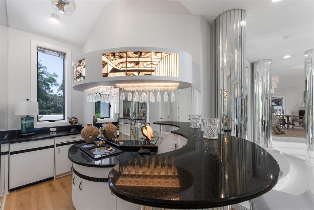 Chandelier, Dining room, Interior, Recessed Lighting, Wood Texture Flooring