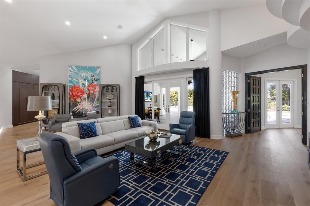 Interior, Living room, Recessed Lighting, Wood Texture Flooring