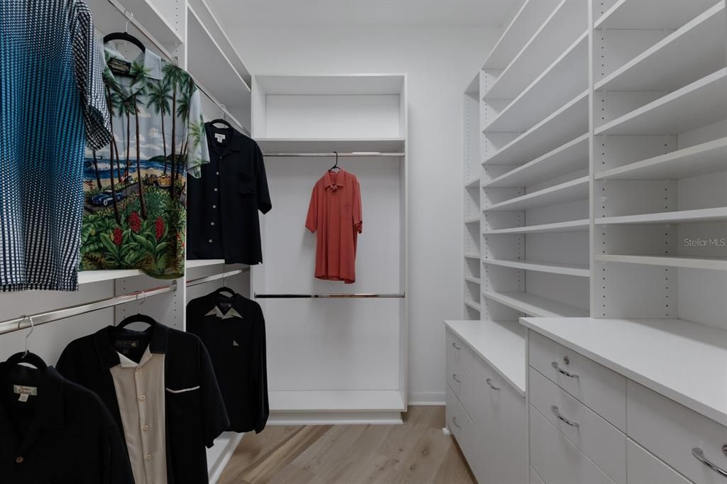 Interior, Walk-in Closets, Wood Texture Flooring
