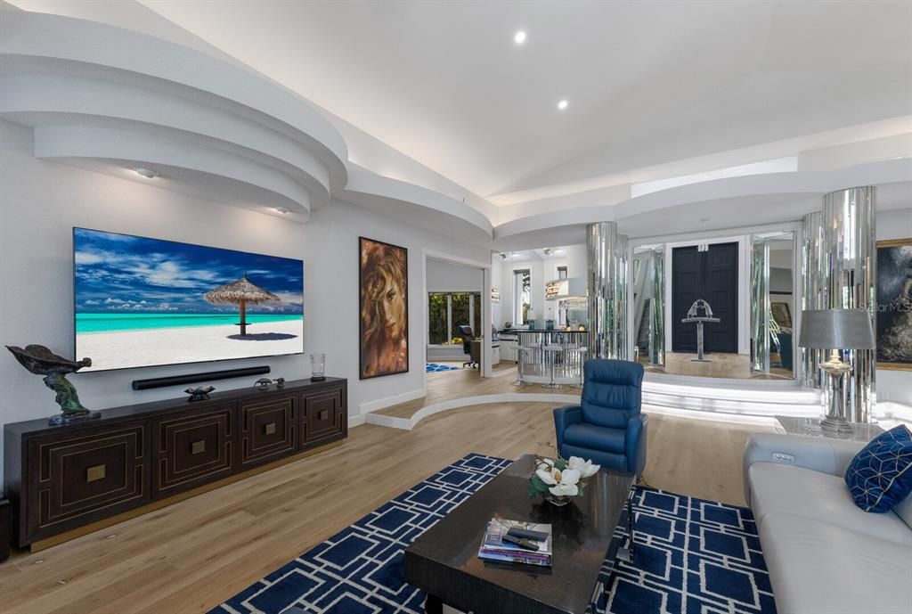 Dining room, Interior, Living room, Recessed Lighting, Wood Texture Flooring