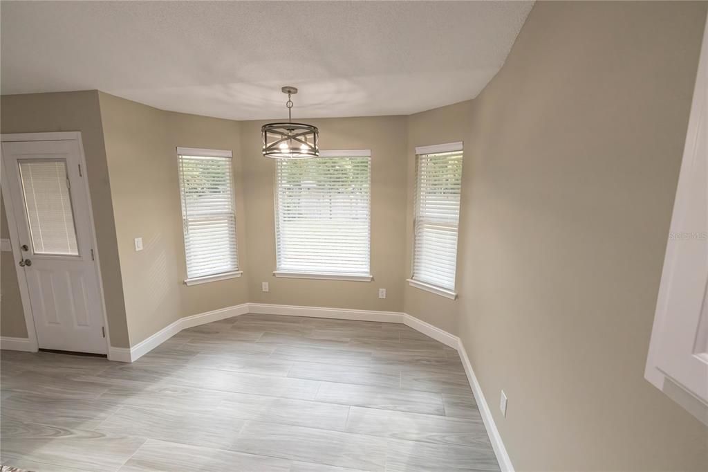 Empty room, Interior, Pendant Lights, Wood Texture Flooring