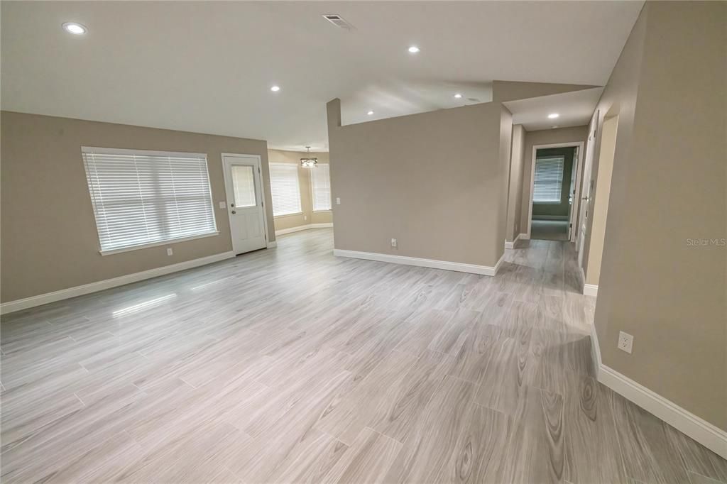 Empty room, Interior, Recessed Lighting, Wood Texture Flooring