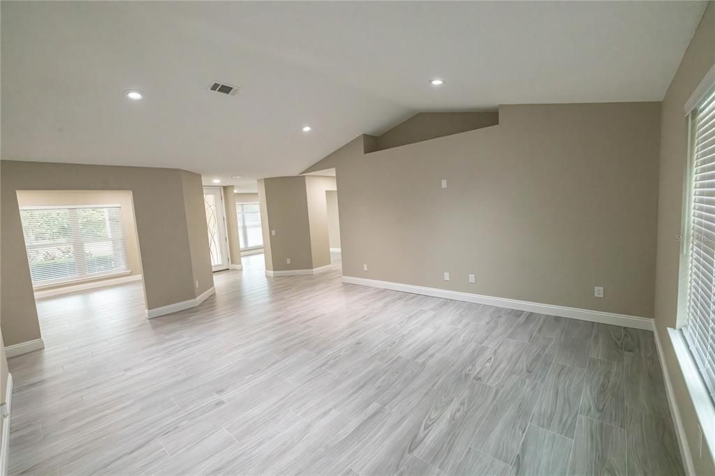 Empty room, Interior, Recessed Lighting, Wood Texture Flooring
