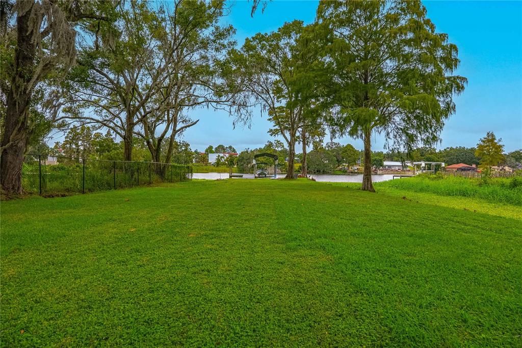 Backyard, Exterior