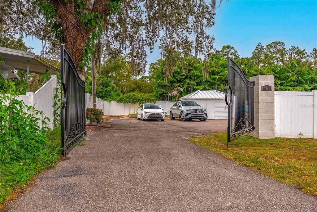 Backyard, Exterior