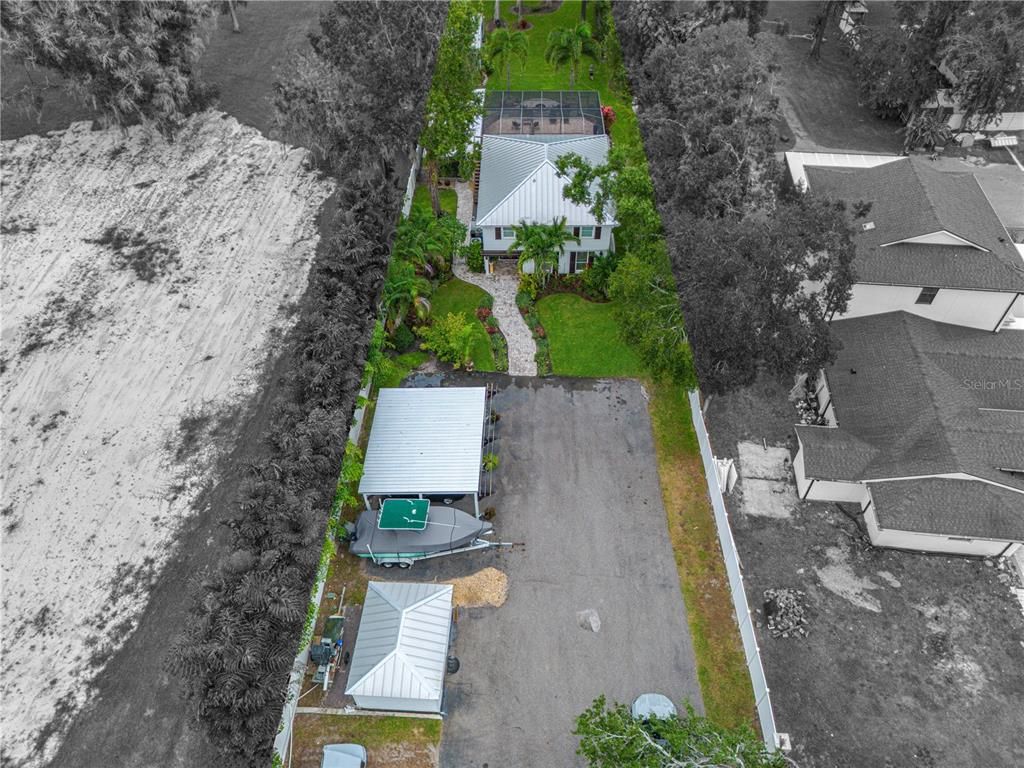 Exterior, Drone