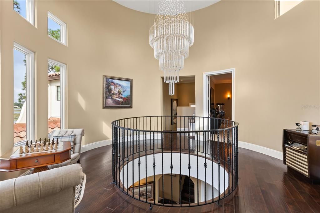 Chandelier, Interior, Wood Texture Flooring