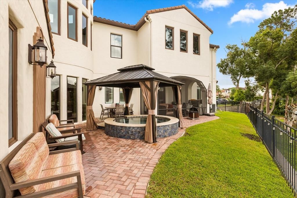 Backyard, Exterior