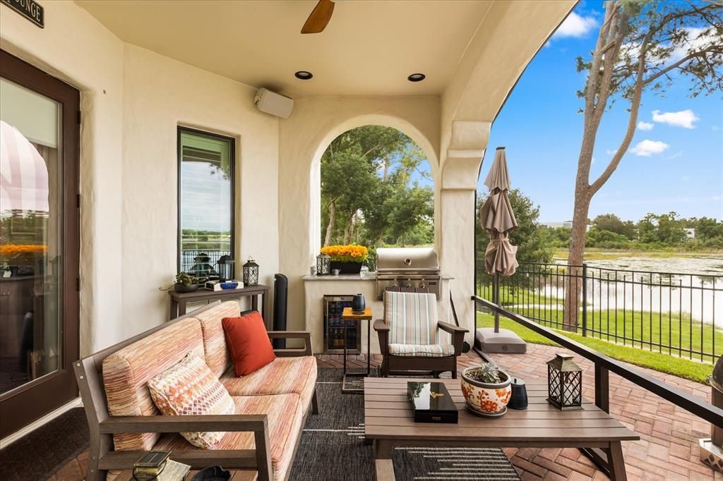Exterior, Interior, Living room, Water