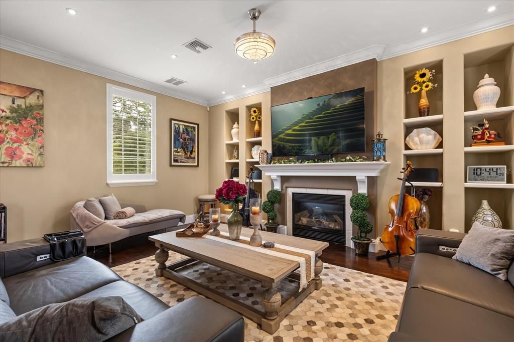 Fireplace, Interior, Living room, Recessed Lighting, Wood Texture Flooring