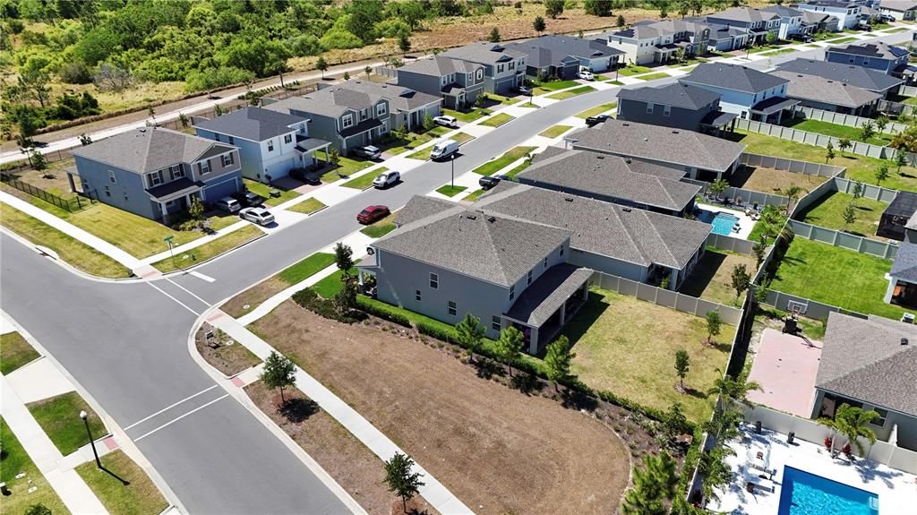 Exterior, Drone