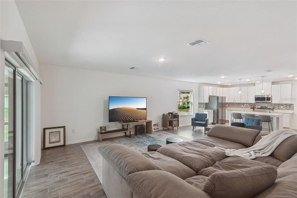 Interior, Kitchen, Living room, Pendant Lights, Recessed Lighting, Stainless Steel Appliances, Wood Texture Flooring