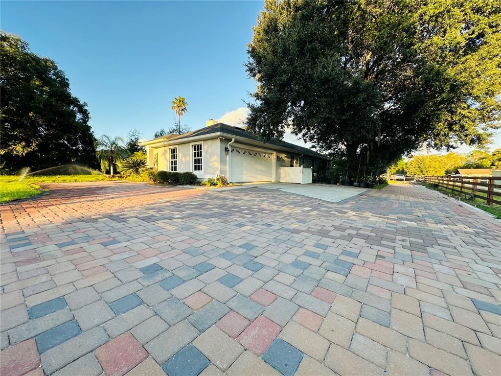 Backyard, Detached Garage, Exterior