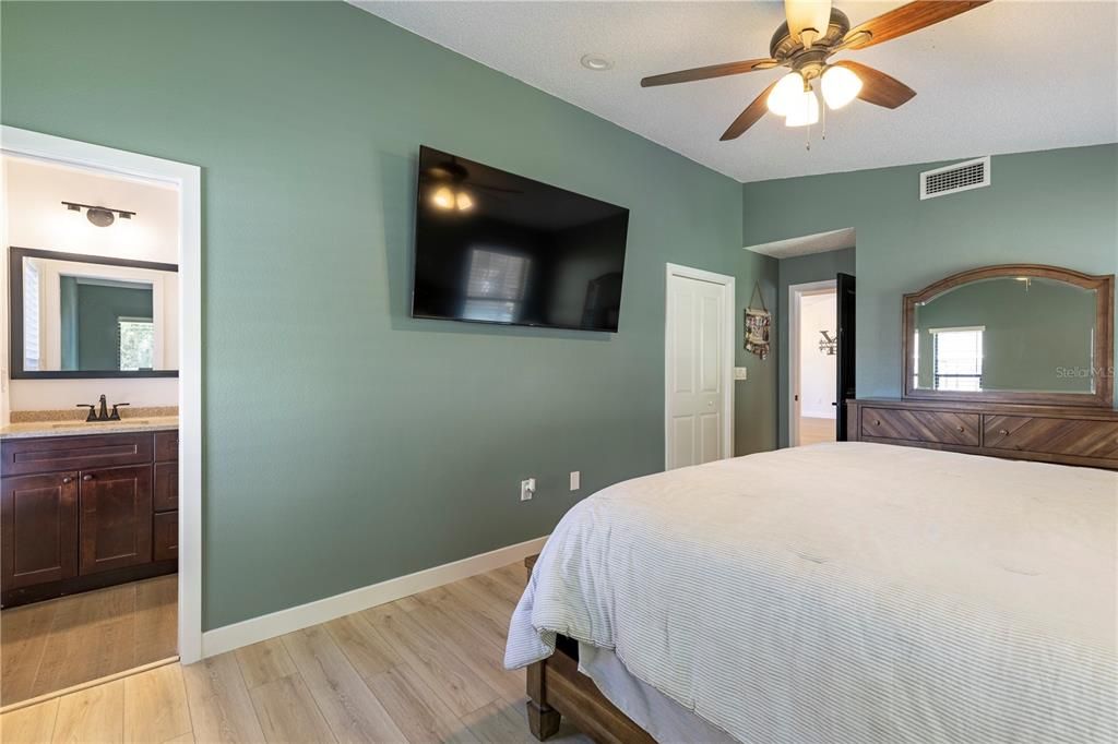 Bathroom, Bedroom, Interior, Wood Texture Flooring