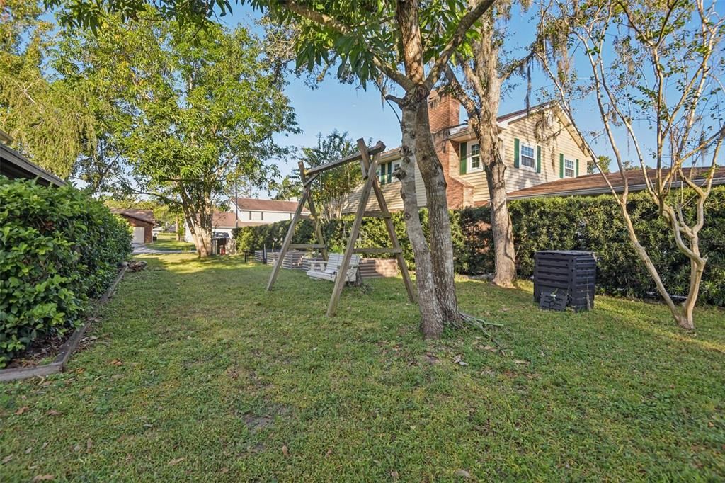 Backyard, Exterior