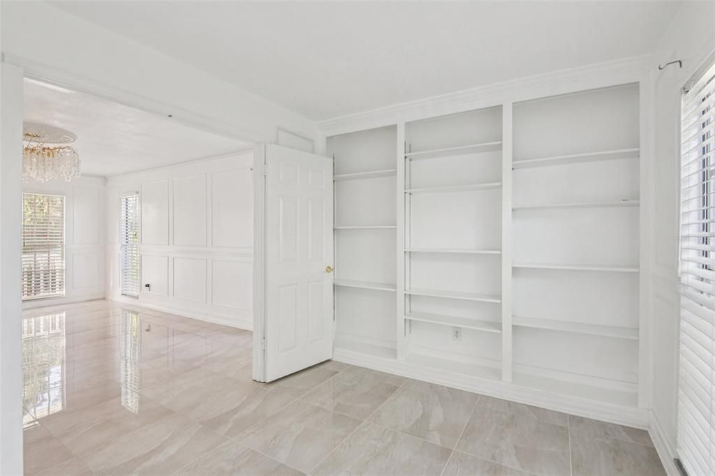 Chandelier, Empty room, Interior