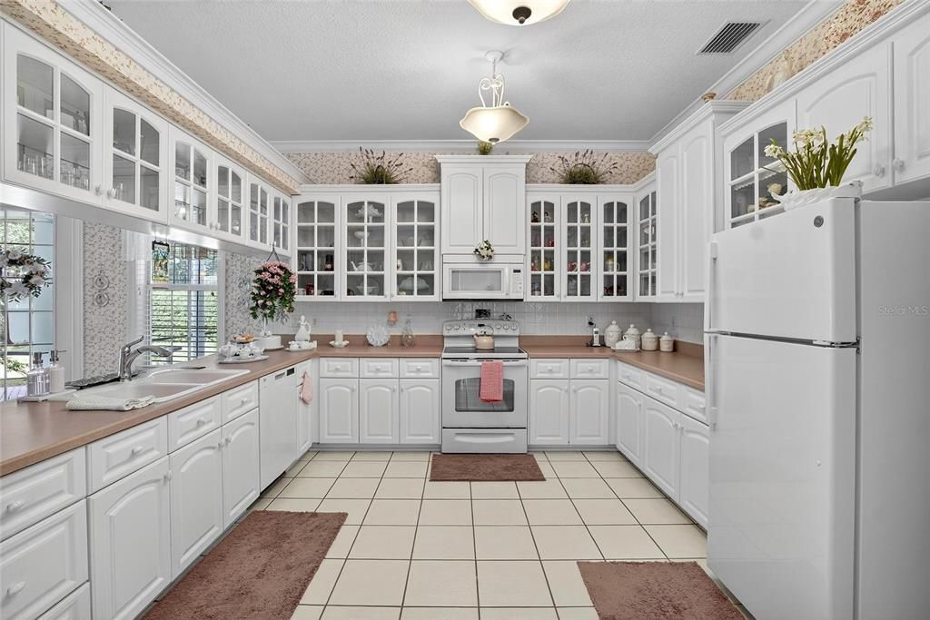 Interior, Kitchen, Pendant Lights