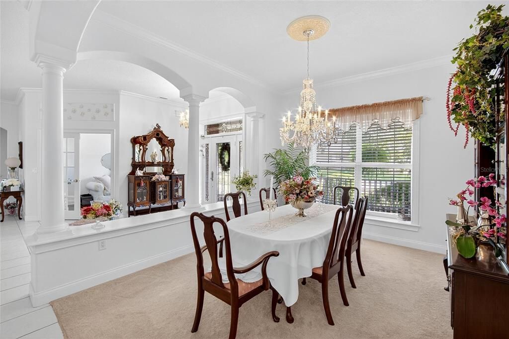 Chandelier, Dining room, Interior