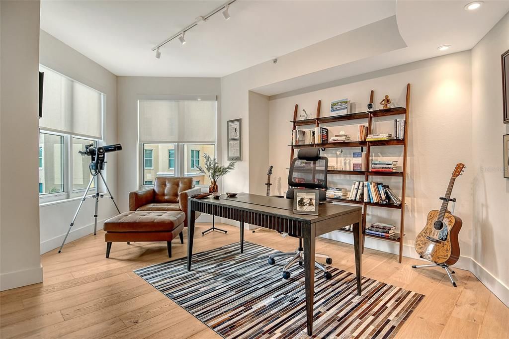 Home Office, Interior, Recessed Lighting, Wood Texture Flooring