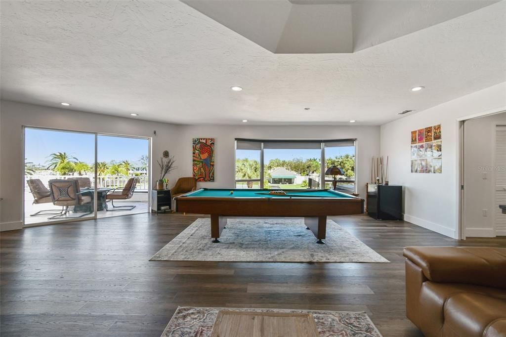 Billiard Table, Game Room, Interior, Recessed Lighting, Wood Texture Flooring