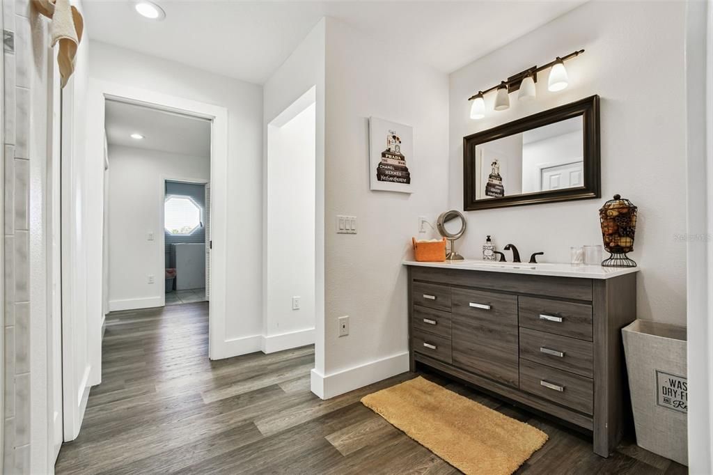 Interior, Recessed Lighting, Wood Texture Flooring