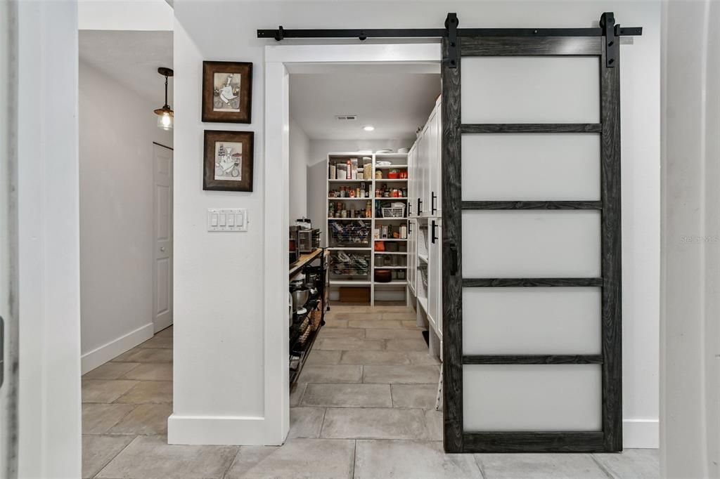 Interior, Pendant Lights, Recessed Lighting