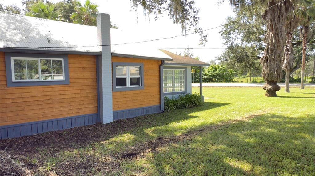 Backyard, Exterior