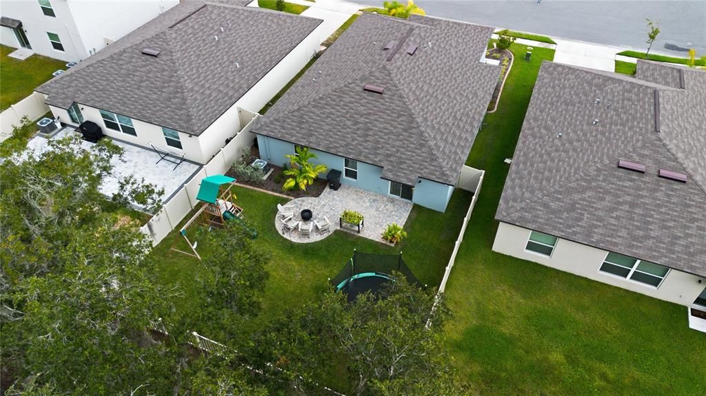 Exterior, Drone