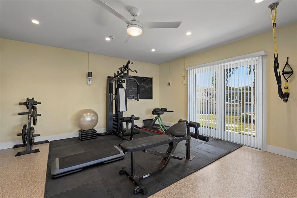 Fitness Equipment, Interior, Recessed Lighting