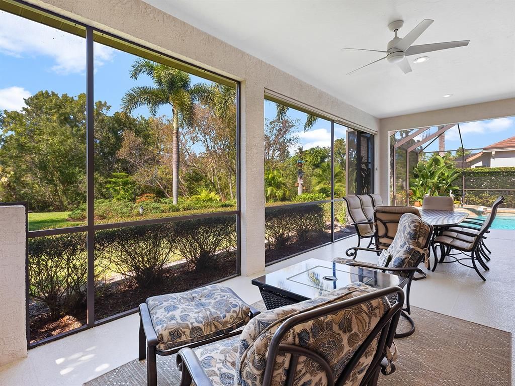 Interior, Pool, Recessed Lighting, Sun Room
