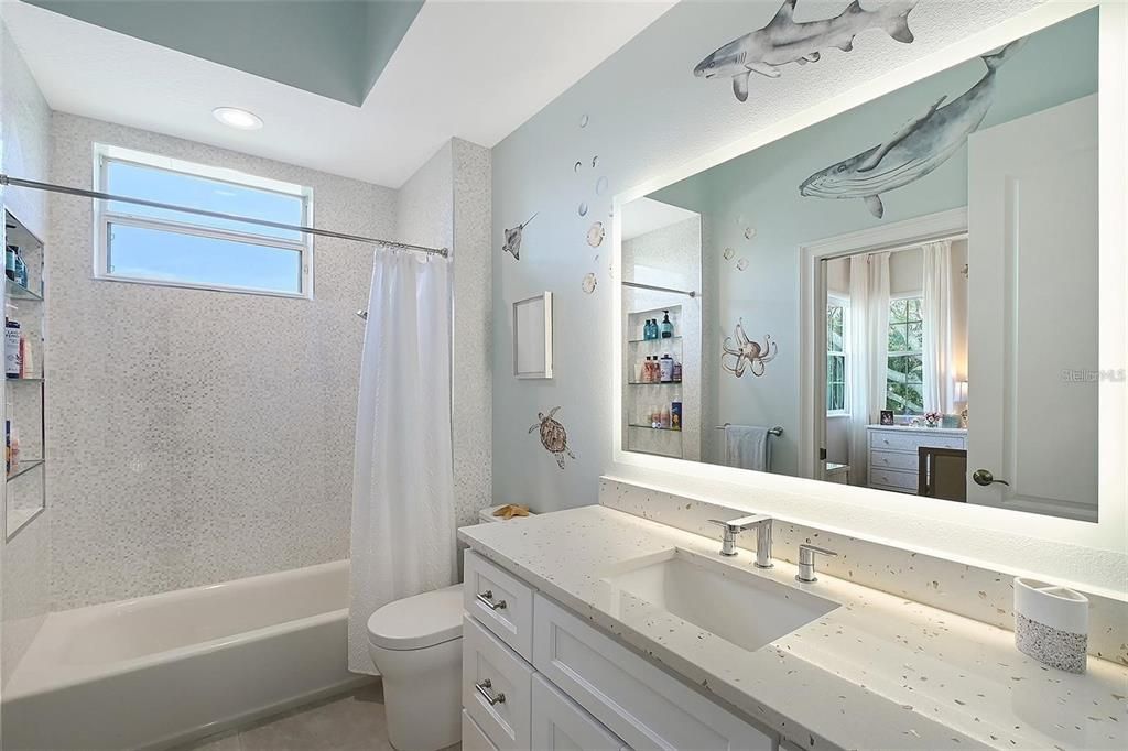 Bathroom, Interior, Recessed Lighting