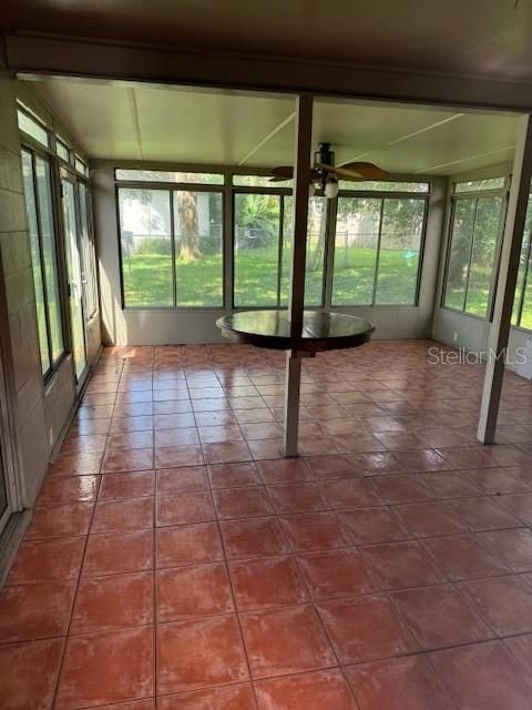 Empty room, Interior, Sun Room