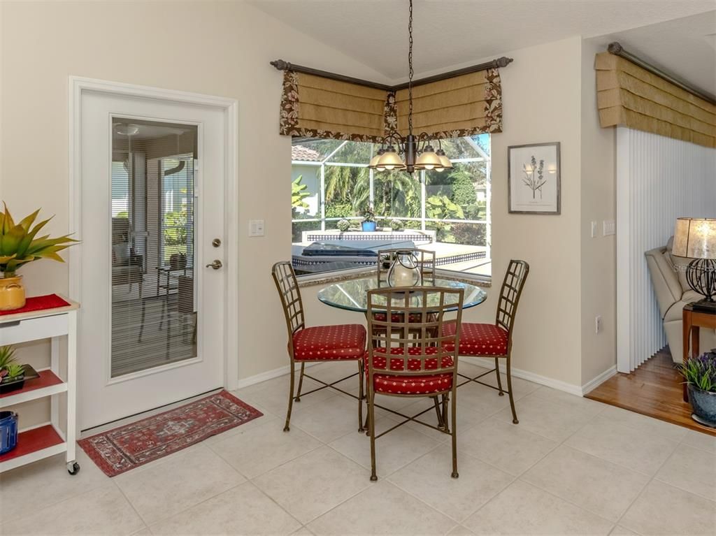 Dining room, Interior, Pendant Lights