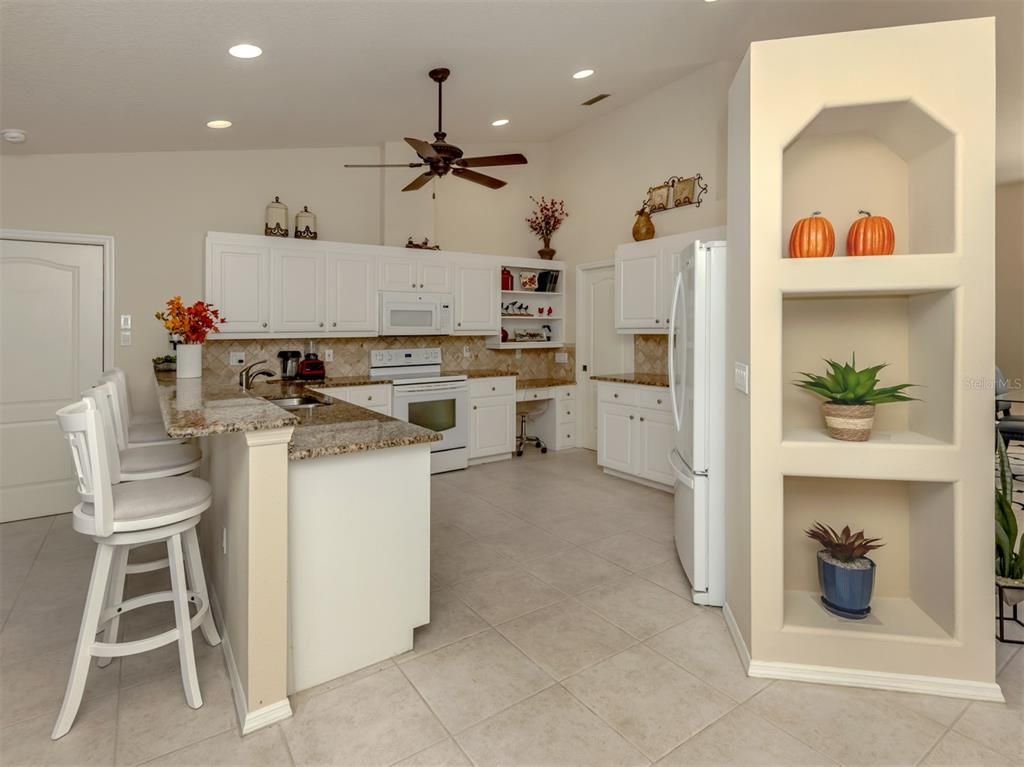 Interior, Kitchen, Recessed Lighting