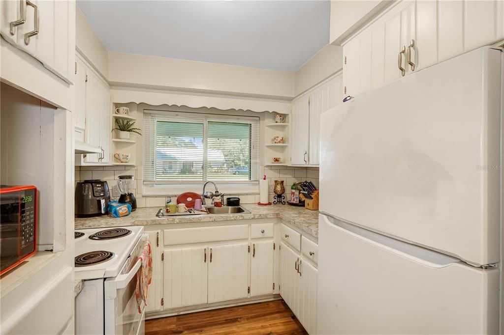 Interior, Kitchen, Wood Texture Flooring